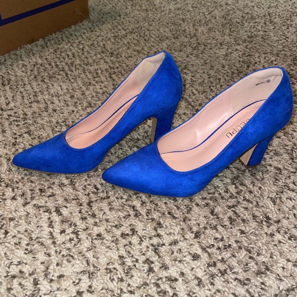 Shoes - Picture 2 of 2